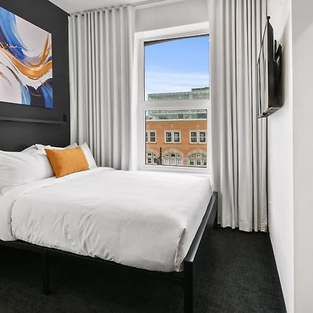 Lift Hotel Монреаль Экстерьер фото
