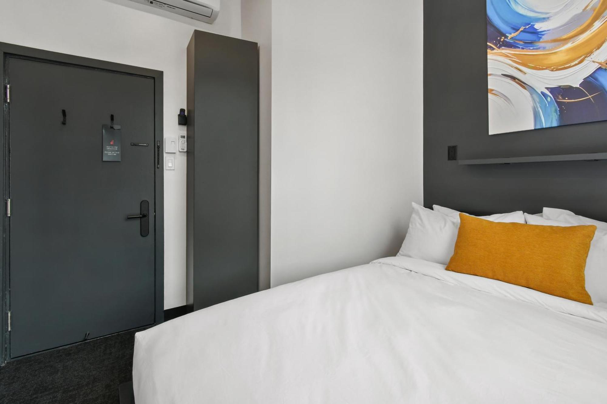 Lift Hotel Монреаль Экстерьер фото